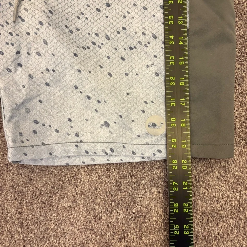 Vineyard Vines Mens Swim Trunks Shorts Size 34 Gray Zipped Pocket Drawstring EUC